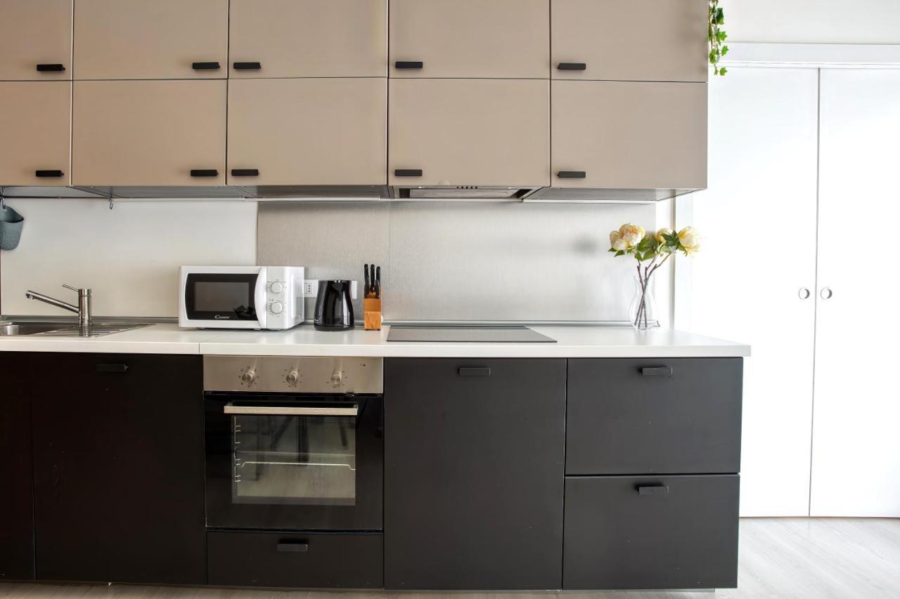 Joivy Vibrant 2Bed Apt With Balcony Milano Dış mekan fotoğraf